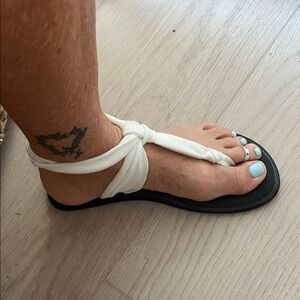 Womens Black and White Sandals